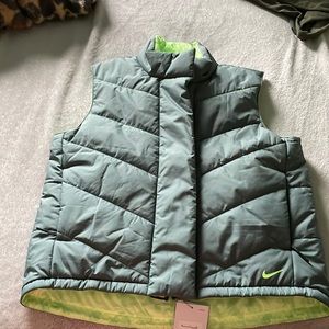 Nike Womens Reversible Vest